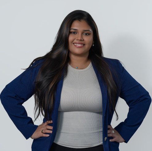 Portrait of Ria Fernandes, Skills for Success scholarship recipient.
